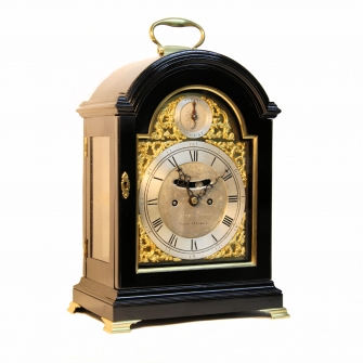 Georgian, verge escapement bracket clock in an ebonised case. Made by George Borrett, Stowmarket. Ci